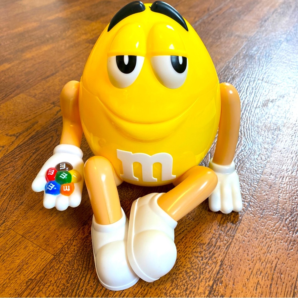 M&M brand collectible Limited Edition Yellow Peanut M&M candy jar/ holder
